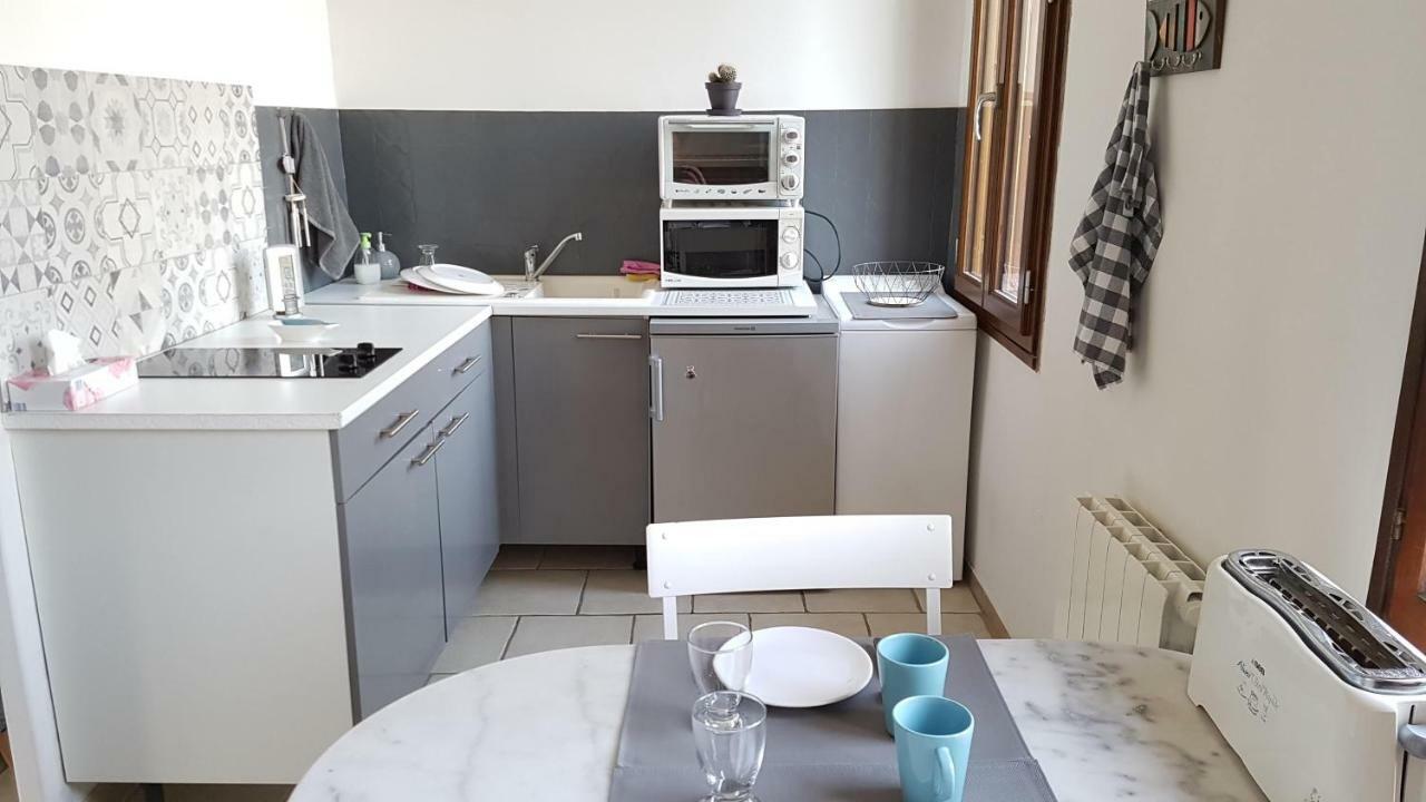 Studio 30 M2 500M Plages Mourillon 3 Personnes Toulon Dış mekan fotoğraf